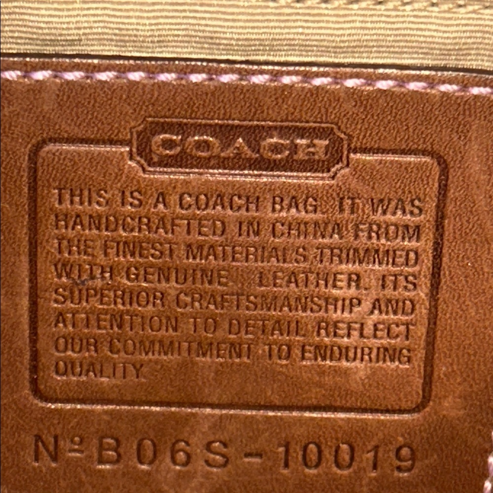 Coach Vintage Signature Patchwork Hobo Shoulder Bag - Picture 15 of 16